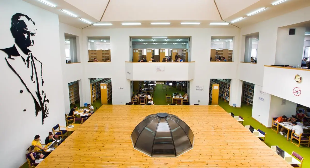Library reading hall