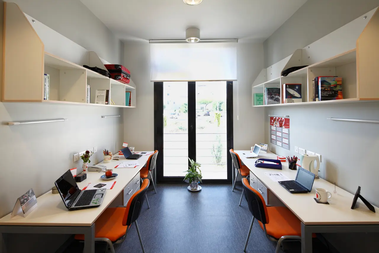 Two-person dormitory room