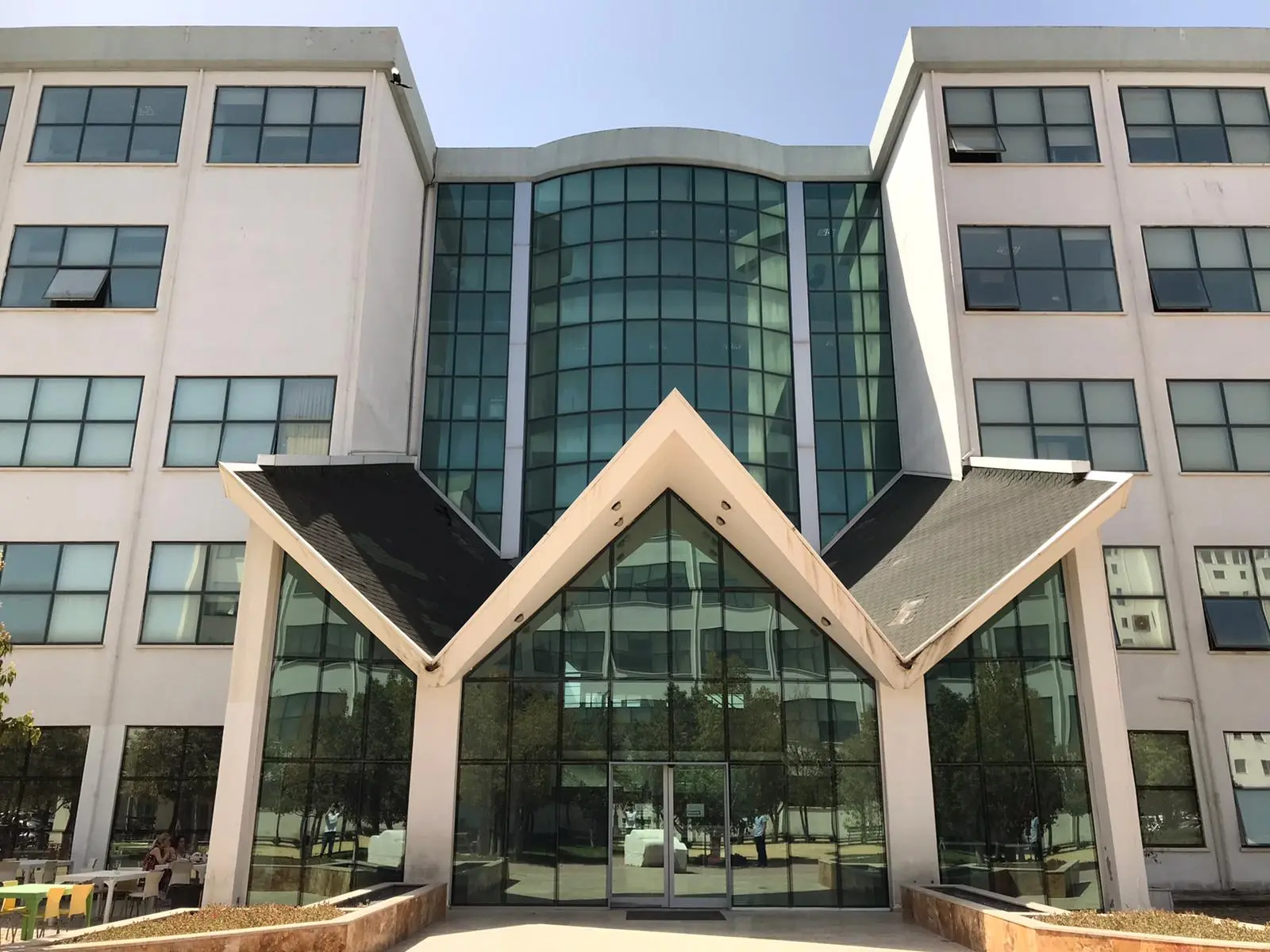 Faculty of Dentistry building